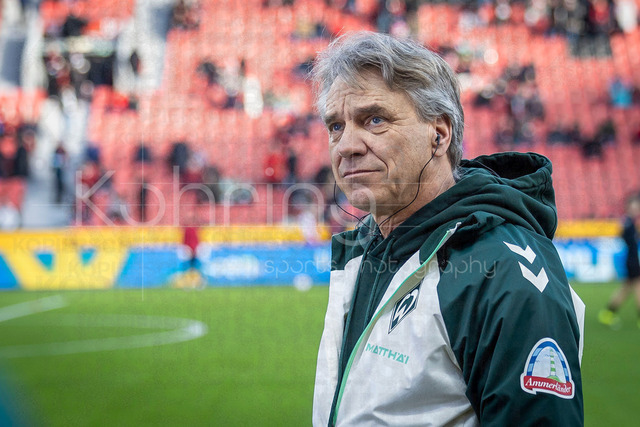 German Bundesliga, Bayer 04 Leverkusen vs. SV Werder Bremen, 24.01.2026 | LEVERKUSEN, GERMANY - JANUARY 24: Horst Steffen (Head Coach SV Werder Bremen) before the game during the German Bundesliga match on gameday 19 between Bayer 04 Leverkusen vs. SV Werder Bremen at BayArena on January 24, 2026 in Leverkusen, Germany. DFL REGULATIONS PROHIBIT ANY USE OF PHOTOGRAPHS AS IMAGE SEQUENCES AND/OR QUASI-VIDEO.