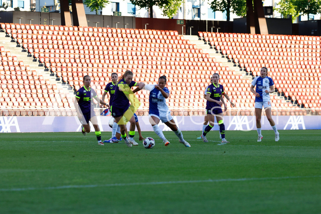GC Zürich vs FC Zürich - AXA Women’s Super League Playoffs - Stadion Letzigrund | KAYLA MCKENNA of Grasshopper Club Zürich during the AXA Women’s Super League Playoffs quarter-final second leg between GC Zürich and FC Zürich at Stadion Letzigrund, Zurich, Switzerland. - Realisiert mit Pictrs.com