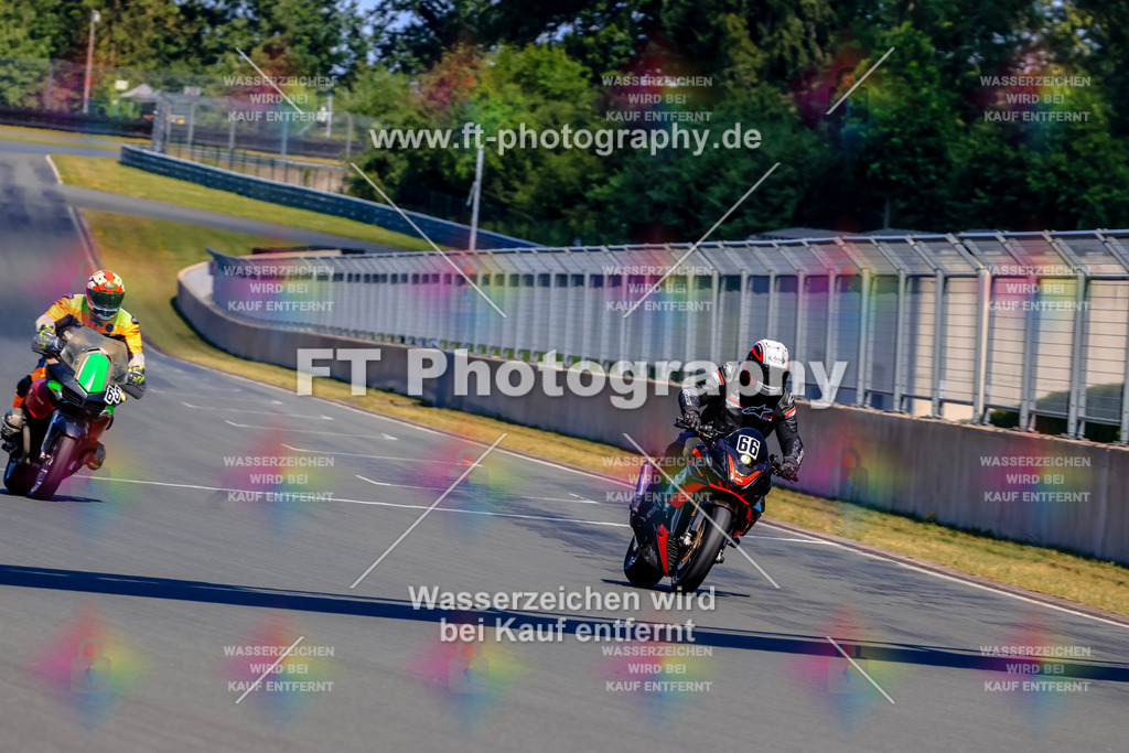 _TCM5957 | Hier findet Ihr Bilder von Touristenfahrten auf der Nürburgring Nordschleife oder von anderen Veranstaltungen die ich besucht habe. Viel Spass beim Durch Schauen 