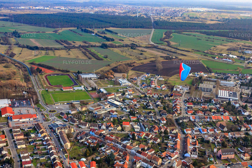 Luftbild: Sportplätze des SV Philippsburg und TV Philippsburg in Philippsburg im Bundesland Baden-Württemberg in Deutschland. Foto: IMG_48593.jpg vom 14.01.2012 durch Werner Riehm/FLY-FOTO.deWWW.SV-PHILIPPSBURG.DE