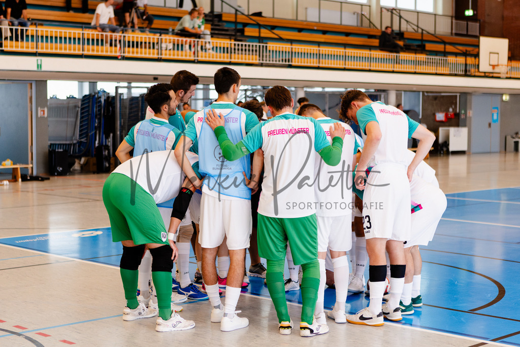 Futsal-Bundesliga, Saison 2025/2026, 2. Spieltag: SC Preußen Münster - FC Liria Futsal Berlin | Futsal-Bundesliga, Saison 2025/2026, 2. Spieltag, SC Preußen Münster empfängt FC Liria Berlin in der Universitäts-Sporthalle in Münster. Foto: sportfotografie.ms | Markus Paletta - Realisiert mit Pictrs.com