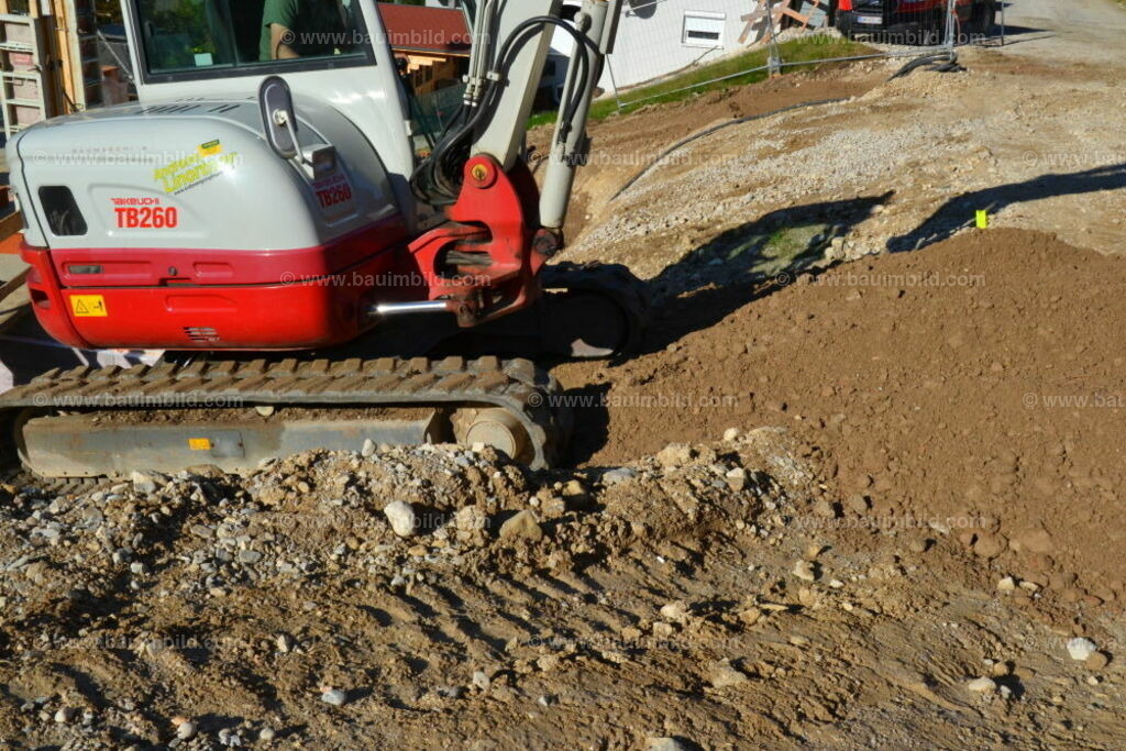 bib-lg02-erdarbeiten-0142 | Nach LV-Leistungsgruppen sortierte Detailfotos über den Bau eines Hauses. Alle Hausbau-Bilder direkt vom Urheber und Autor der Website Haus-Selber-Bauen.com