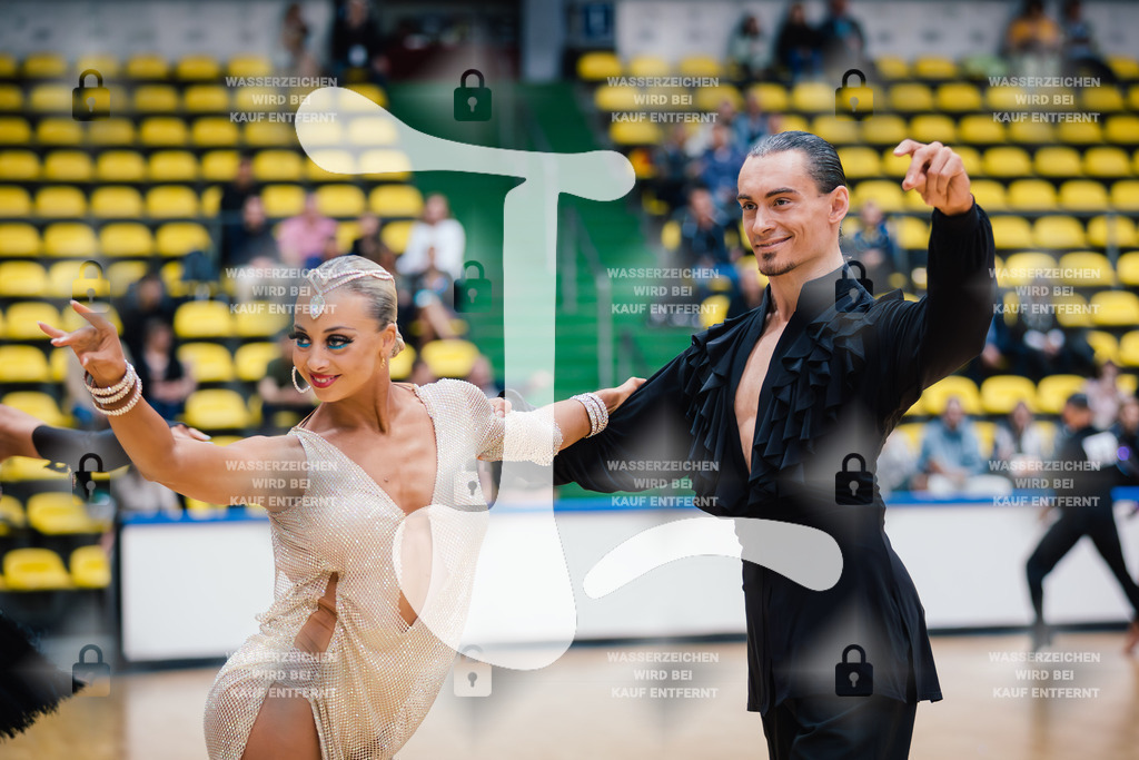 Hessen Tanzt WDSF International Open Latin 3rd (39) Egor Kondratenko _ Mie Lincke Funch (Denmark)-2025-05-18-4200 | Webshop for digital downloads and prints of dance sport, event & show photographer Julian Link - Realisiert mit Pictrs.com