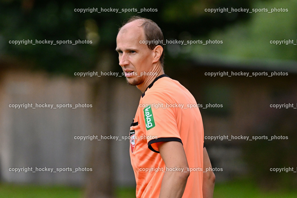 WSG Radenthein vs. SV Rapid Lienz | Heribert Petritz Referee, WSG Radenthein vs. SV Rapid Lienz, WSG Radenthein vs. SV Rapid Lienz am 30.08.2025 in Radenthein (Sportplatz Radenthein), Austria, (Photo by Bernd Stefan)