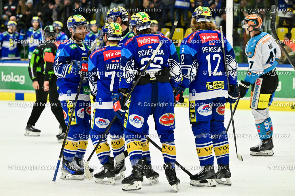 EC IDM Wärmepumpen VSV vs. STEINBACH BLACK WINGS LINZ  | Jubel EC VSV Mannschaft, #16 HANCOCK Kevin EC VSV, #22 SCHERBAK Nikita EC VSV, #2 MACPHERSON Dylan EC VSV, #12 Pearson Chase EC VSV, EC IDM Wärmepumpen VSV vs. STEINBACH BLACK WINGS LINZ , EC IDM Wärmepumpen VSV vs. STEINBACH BLACK WINGS LINZ  am 28.01.2025 in Villach (Stadthalle Villach), Austria, (Photo by Bernd Stefan)
