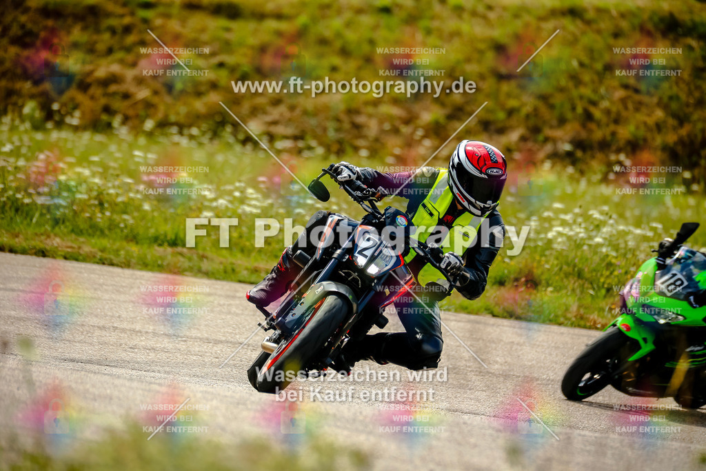 Chambley Juli-2984 | Hier findet Ihr Bilder von Touristenfahrten auf der Nürburgring Nordschleife oder von anderen Veranstaltungen die ich besucht habe. Viel Spass beim Durch Schauen 