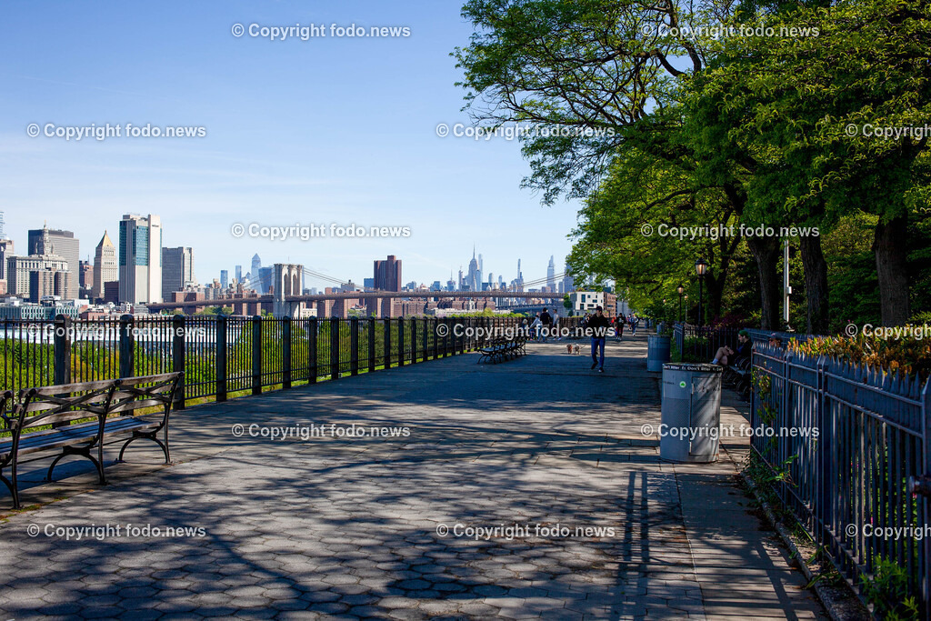 Vereinigte Staaten von Amerika_ USA_ New York City_ NYC_ 20.05.2024-79 | 20.05.2024, Vereinigte Staaten von Amerika, USA, New York City, NYC im Bild diverse Stadtansichten New York City, Wolkenkratzer, Essen, U-Bahn, Menschen, Stadion, Baseball, Yankees, Mets, Manhatten, East River, Trump, Macy, Verkehr, AutosNew York City ist eine Weltstadt an der Ostkueste der Vereinigten Staaten. Sie liegt im Bundesstaat New York und ist mit rund 8,8 Millionen Einwohnern die bevoelkerungsreichste Stadt des Landes.Quelle: Wikipedia