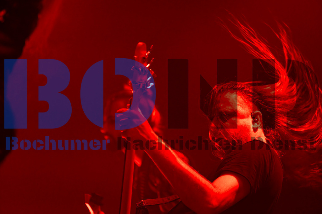 SES_ENIKOL20250501-39 | bond - Realisiert mit Pictrs.com