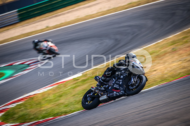 0044-250705LR-007_44 | Deine Full-Service-Agentur für ✔️Videoproduktionen und ✔️Motorsportfotografie Jetzt Angebot anfragen!