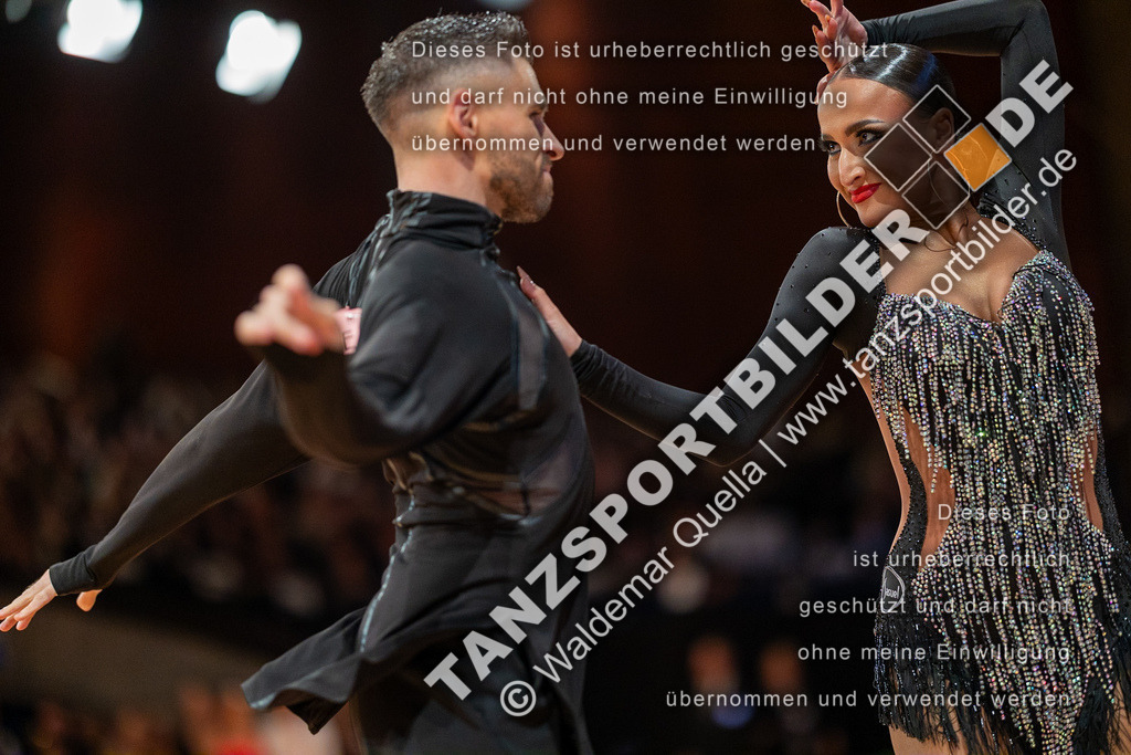 20230812-13632 | Hier finden Sie Tanz Bilder vom Latein und Standard Formationen tanzen. Sportbilder vom Tanzsport. Schöne Fotos und von Weltmeisterschaft, Europameisterschaft, Bundesliga, Regionalliga, Oberliga und Landesliga sowie von GOC Stuttgart, DanceComp, WM Bremen