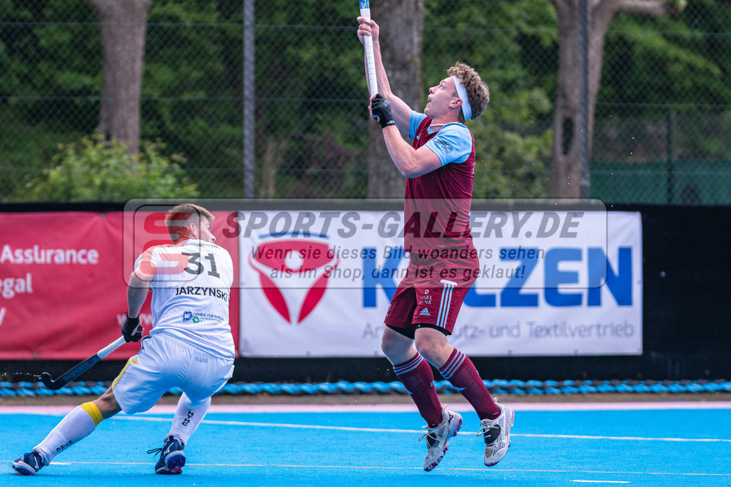SM_20250504-D85_9992-2 | 1.Bundesliga Feld - Rückrunde (M) HTHC - UHC / 0:4 (0:2)
