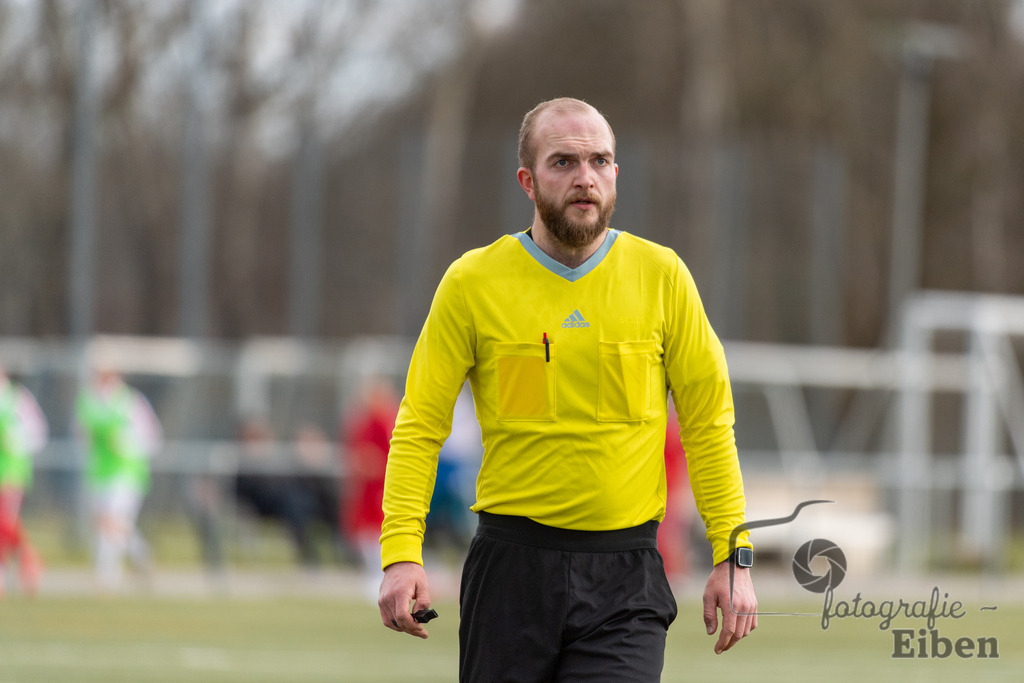 FC Rastede-SV Brake | Herren Bezirks-Testspiel; FC Rastede (blau)-SV Brake (weiß) am 02.03.2025 in Rastede (Sportanlage Kötterswegs), Photo: Philip Eiben 2025 - Realisiert mit Pictrs.com