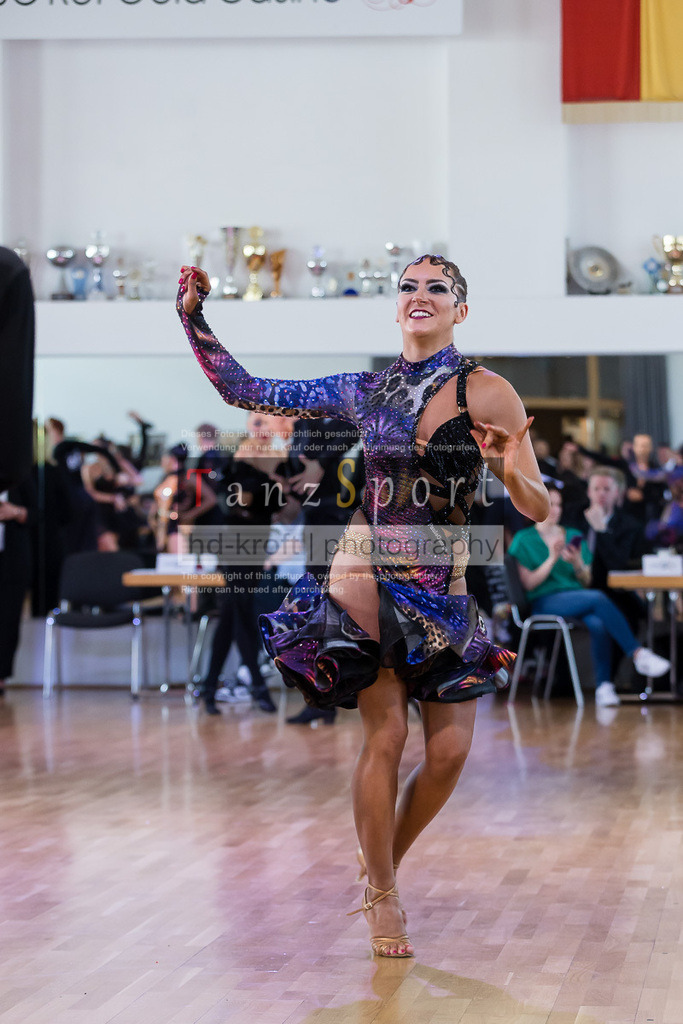 20240616_D-Cup-HGR-Latein_2668 | Tanzsportbilder, Standardtanz, Lateintanz, WDSF, DTV, LTVB, dancecomp, goc, hessen tanzt, blaues band der spree, walzer, tango, wiener walzer, slowfox, quickstepp, samba, rumba, cha-cha-cha, paso doble. jive, hd-kroft photography, turniertanzsport