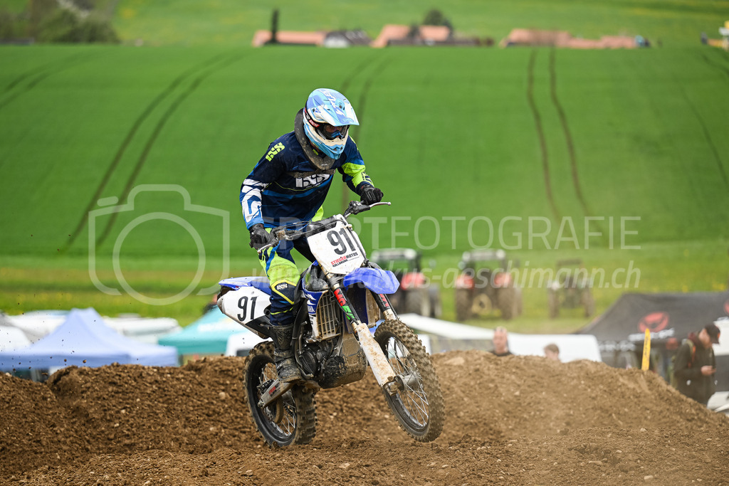 Motocross Schlatt bei Winterthur - 30. April 2023 | #91 Stieger Andi aus Hofstetten ZH (CH) auf Yamaha in der Kategorie Senioren am Motocross Schlatt bei Winterthur, 30. April 2023. 
Instagram: @mx_schlatt | @mc_wila | @sam_schweiz
Bild: Sportfotografie Markus Aeschimann | www.markus-aeschimann.ch - Realisiert mit Pictrs.com
