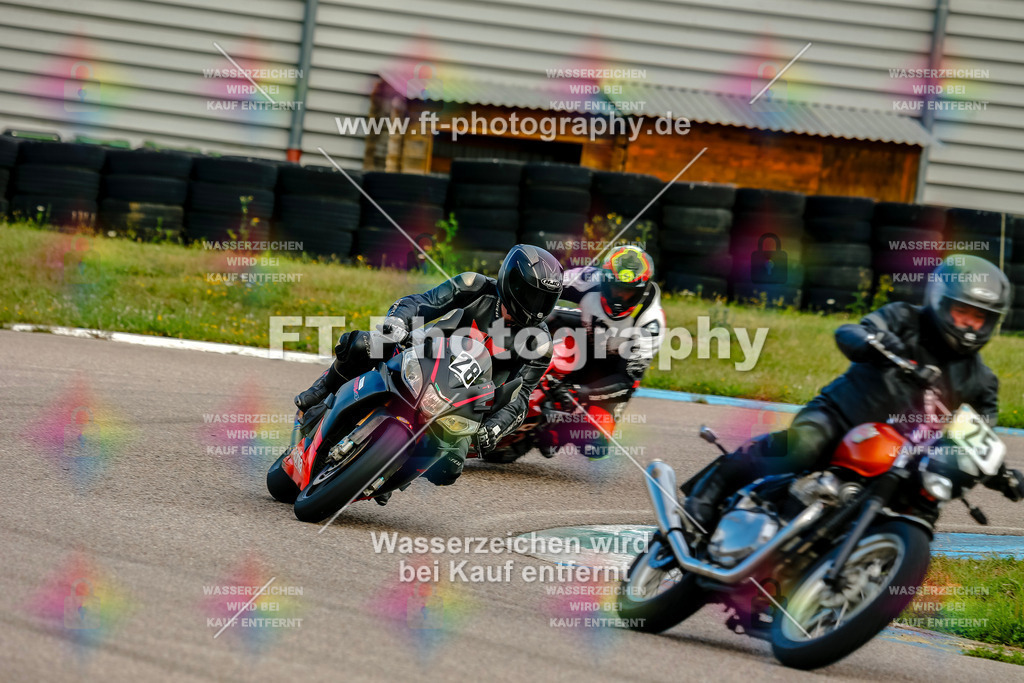 Chambley Juli-0066 | Hier findet Ihr Bilder von Touristenfahrten auf der Nürburgring Nordschleife oder von anderen Veranstaltungen die ich besucht habe. Viel Spass beim Durch Schauen 