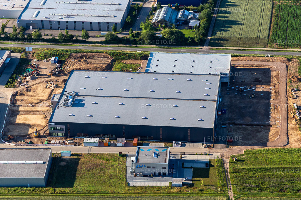 Luftbild: heo im Gewerbepark West in Herxheim bei Landau im Bundesland Rheinland-Pfalz in Deutschland. Foto: IMG_007816.jpg vom 21.06.2020 durch Werner Riehm/FLY-FOTO.de