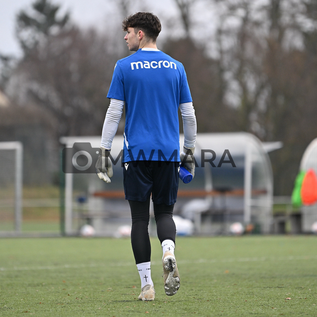 Fussball I Herren I Saison 2025-2026 I Bundesliga I 6. Spieltag I Eintracht Frankfurt - FC Bayern München  | MWMARA - Realisiert mit Pictrs.com