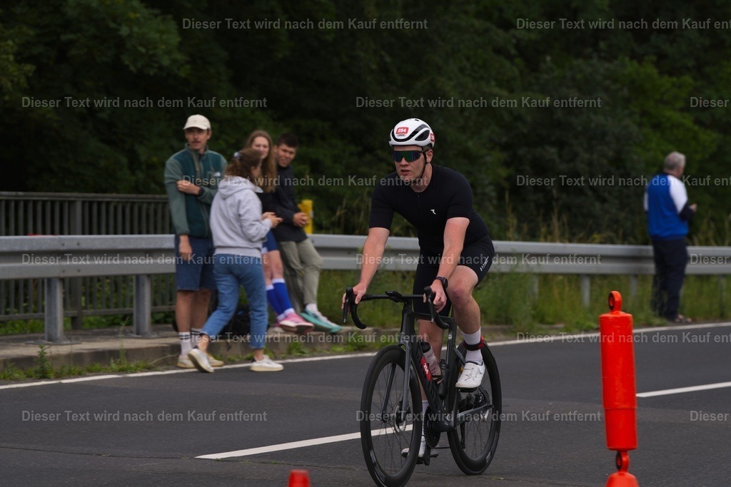 triathlon_wuerzburg_r_2026_06_14-752 | Shop für Fotos von Sportevents z.B. Obstacle Course Racing, OCR, Triathlon, Trail Run und MTB - Realisiert mit Pictrs.com