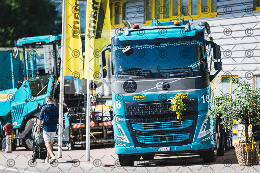 20260620_Aeschlimann AG_055-60 | Sport und Naturfotografie von Roberto Esposito zeigt echte Momente Bewegung und die Schönheit der Natur. Ausdrucksstarke Bilder schaffen Emotionen.