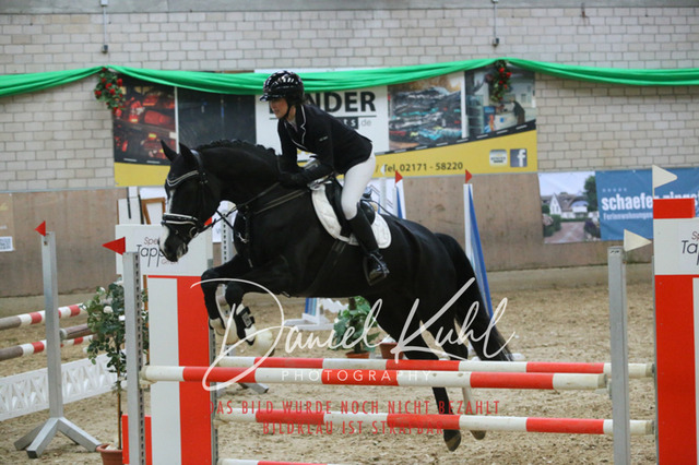 IMG_0663 | Turnierfotos kaufen im Webshop von Daniel Kuhl Photography – entdecke professionelle Reitsportfotos aus Turnieren & Events. Hochwertige Turnierbilder online bestellen & sichern. Jetzt Fotos von Reitsportturnieren kaufen!