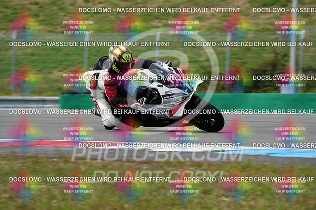 2025_08_03_BK_RSE_32072 | Sportfotografie; SlowMotion; Video; Rennstrecke; Hafeneger; RSE; Speer; Trackday; Motorsportarena; Hockenheimring; Brno; Most; Barcelona; Valencia, Benny; Kaetzmer;