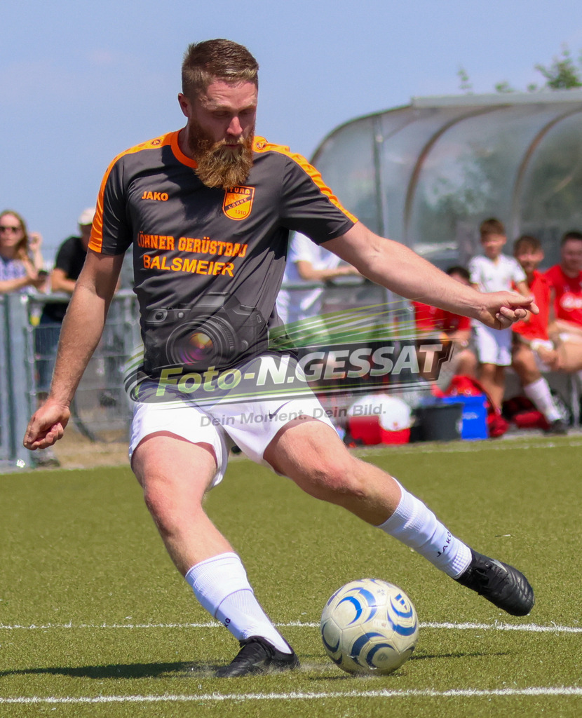 TuS Bardüttingdorf - TuRa Löhne | Auf dem Bild zu sehen: grau TuRa Löhne: Lucas Kölling TuS Bardüttingdorf, TuRa Löhne, Saison 26/27, Kreispokal - Realisiert mit Pictrs.com