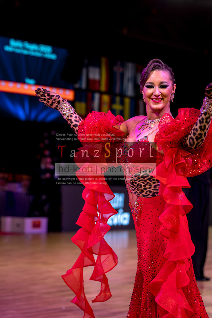 20251214_Baltic-Trophy_2970-2 | Tanzsportbilder, Standardtanz, Lateintanz, WDSF, DTV, LTVB, dancecomp, goc, hessen tanzt, blaues band der spree, walzer, tango, wiener walzer, slowfox, quickstepp, samba, rumba, cha-cha-cha, paso doble. jive, hd-kroft photography, turniertanzsport