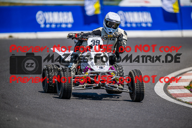 MaZZes_FotoMatrix_230527_5156 | QUAD