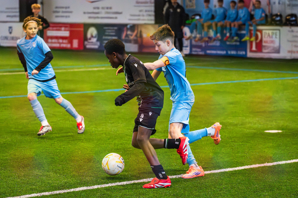_BLR8748 | Professionelle Fußball- und Sportfotografie. Spielbilder online ansehen und kaufen – Einzelbilder oder komplette Galerien in hoher Qualität. - Realisiert mit Pictrs.com