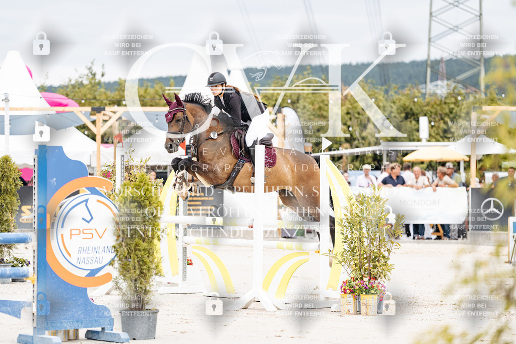 CK906167 | Turnierfotografie Pferdefotografie Trier Rheinland-Pfalz Pferdesport Reitsport Tierfotografie Sportfotografie Pferdevideo Pferdevideografie Equestrianvideography equestrianphotography  - Realisiert mit Pictrs.com