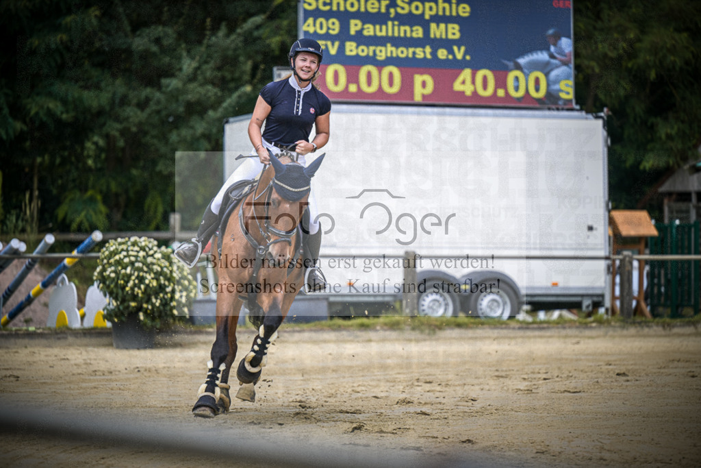 DOS_5568 | Entdecke hochwertige Reitturnierfotos von Foto Oger. Professionell, emotional und authentisch – jetzt Lieblingsmomente im Shop bestellen.Deutschlandweite Turnierfotografie. - Realisiert mit Pictrs.com