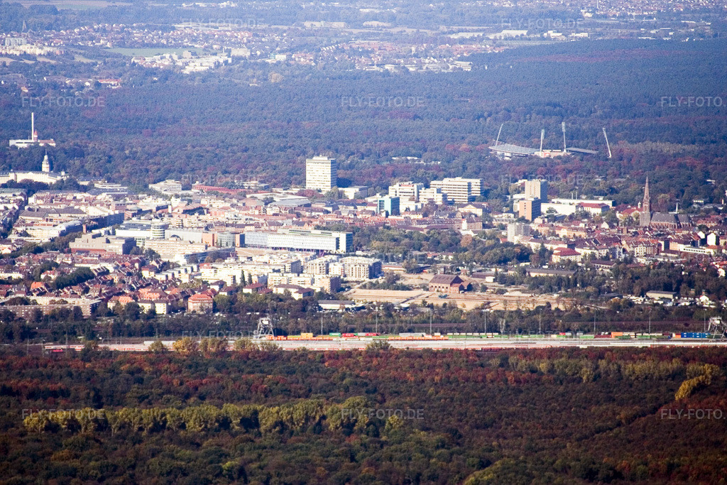 Luftbild: Karlsruhe Ost von Südosten im Ortsteil Durlach in Karlsruhe im Bundesland Baden-Württemberg in Deutschland. Foto: IMG_8646.jpg vom 14.10.2007 durch Werner Riehm/FLY-FOTO.de