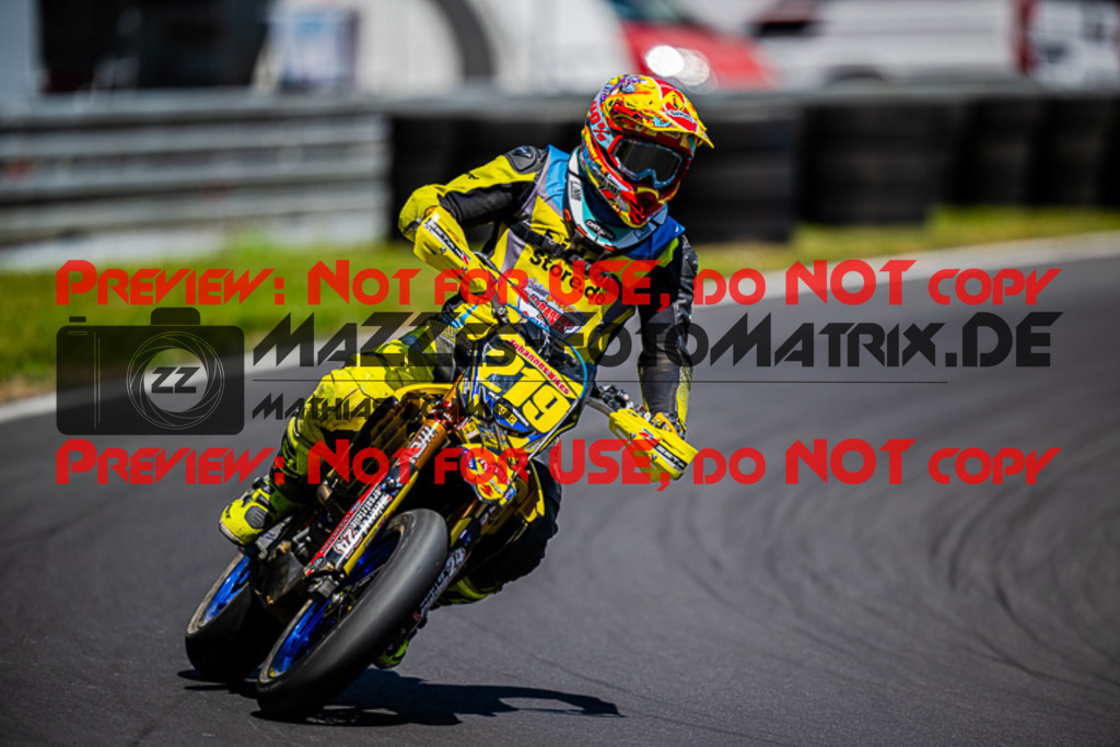 MaZZes_FotoMatrix_220702_7985 | S2