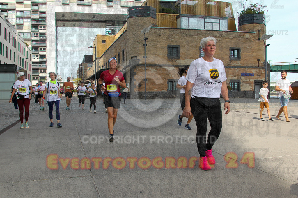 250920_1341_EV4_6449 | Sportfotografie im Rhein-Sieg Kreis, Köln, Bonn, NRW, Rheinland Pfalz, Hessen, etc. Unser Tätigkeitsfeld umfasst den Laufsport vom Volkslauf über den Marathon, Duathlon, Triathon bis zum Ultralauf wie Kölnpfad Ultra oder Schindertrail.