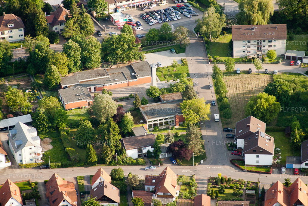 Luftbild: ev. Kindergarten Eine Welt in Wiesloch im Bundesland Baden-Württemberg in Deutschland. Foto: IMG_27681.jpg vom 24.05.2010 durch Werner Riehm/FLY-FOTO.de