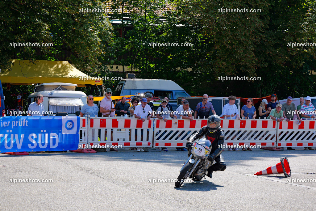 P1014819 | Erleben Sie atemberaubende, hochqualitative Fotos Ihrer Fahrt entlang der malerischen Alpenstraßen. Besuchen Sie alpineshots.com, um professionelle Aufnahmen Ihrer unvergesslichen Reise zu finden und zu kaufen - Realisiert mit Pictrs.com