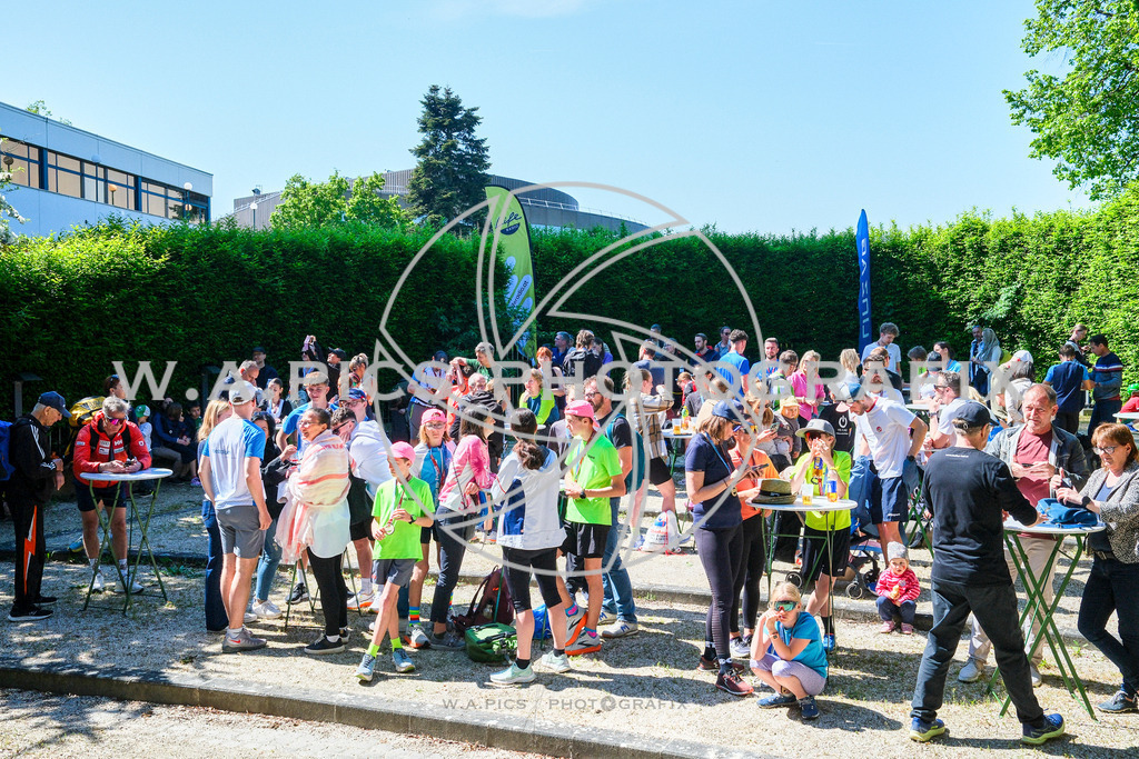 ..... | LINZ,AUSTRIA,27.April 24, Int. 3 Brückenlauf Linz  , Image shows: Photo: WAPICS / Michael ring