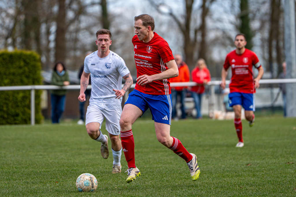 Fußball I Herren I Saison 2025-2026 I Halbfinale Kreispokal VEC I  BW Langförden - TV Dinklage II I 18982 | jns.sportfotos - Realisiert mit Pictrs.com
