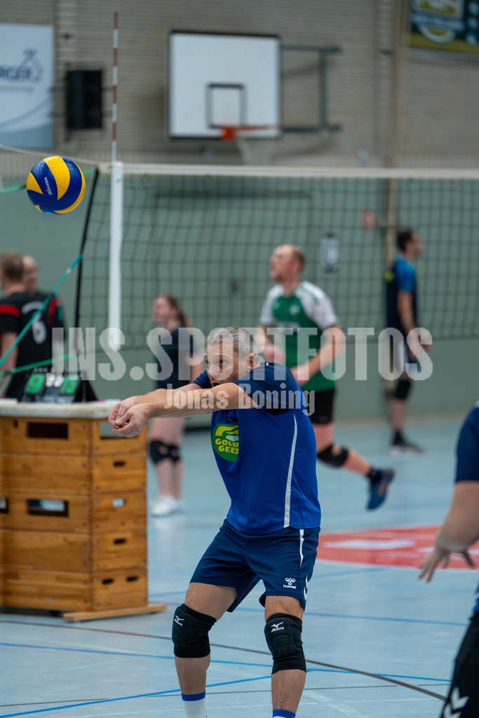 SGH 10.12.2025 Halle West Volleyball-53 | jns.sportfotos - Realisiert mit Pictrs.com