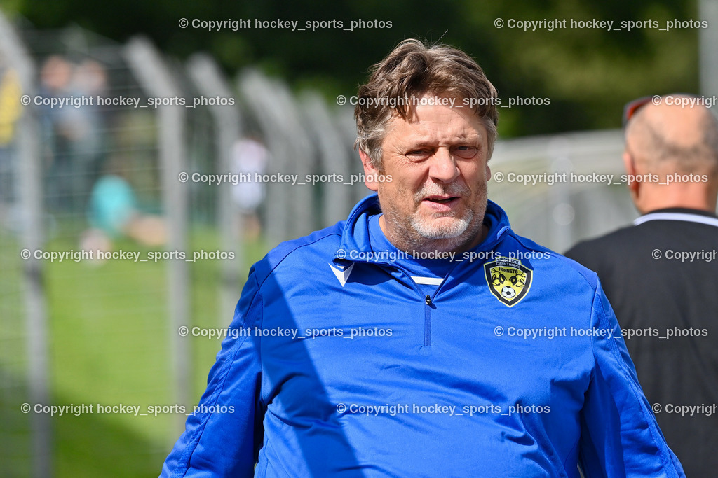 Liwodruck Carinthians Hornets vs. SV Weikersdorf 11.9.2022 | Tormann Trainer Alexander Pichelkastner