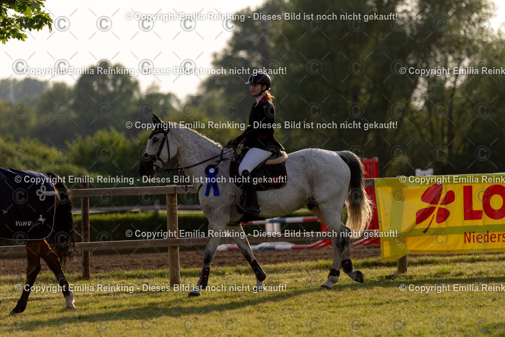 CL5A7531 | Emilia Reinking Fotografie - Realisiert mit Pictrs.com