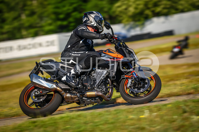 0108-260508DCB-015_108 | Deine Full-Service-Agentur für ✔️Videoproduktionen und ✔️Motorsportfotografie Jetzt Angebot anfragen!
