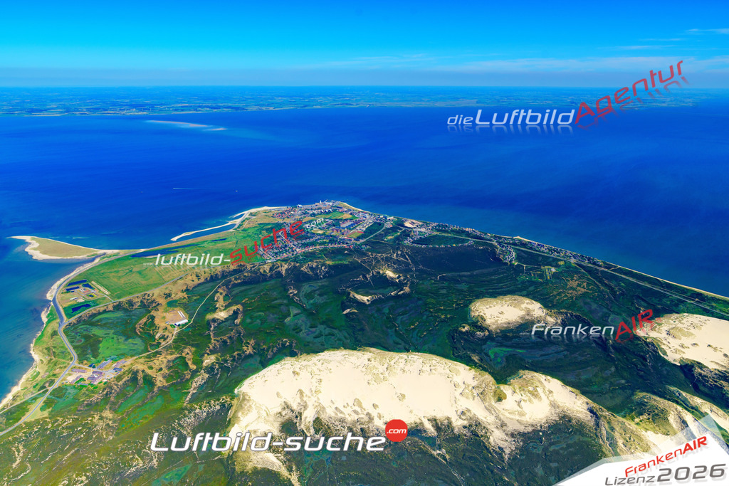 Die Luftbildaufnahme List - Sylt wurde 2018 mittels Flugzeug (keine Drohne) erstellt. Perfekte Schärfe und Druck- Auflösung- Garantiert!