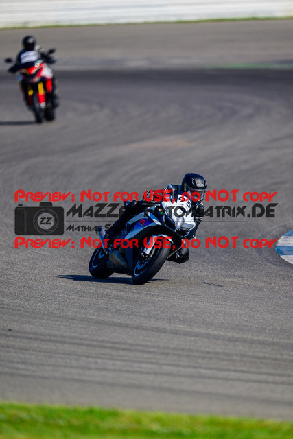 MaZZes_FotoMatrix_240520_6007705_3537 | INST