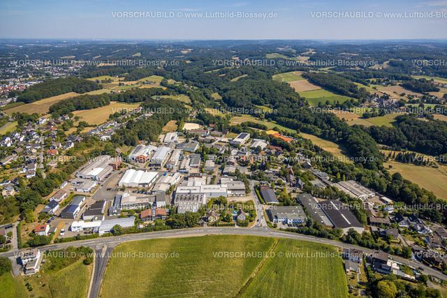 Sprockhoevel220808076 | Luftbild, Gewerbegebiet Bossel, Am Leveloh, Obersprockhövel, Sprockhövel, Ruhrgebiet, Nordrhein-Westfalen, Deutschland
