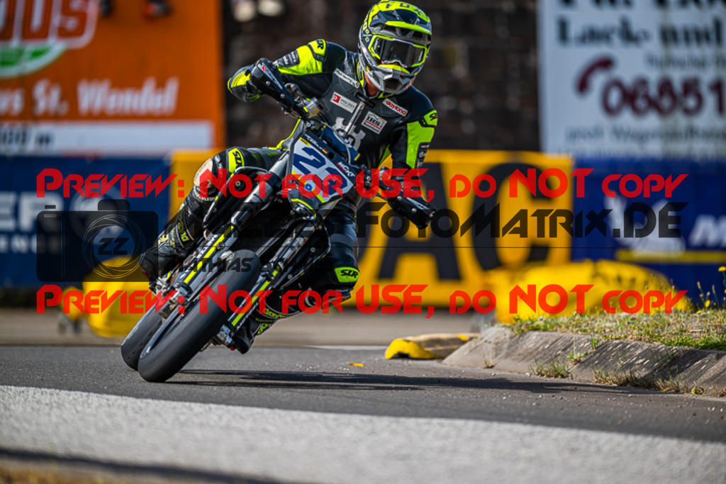 MaZZes_FotoMatrix_220618_1143 | S3