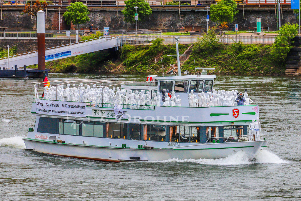 IMG_7961 | Protestfahrt für die Opfer der Ahrtalflut von Remagen nach Mainz am 27.04.2024. - Realisiert mit Pictrs.com