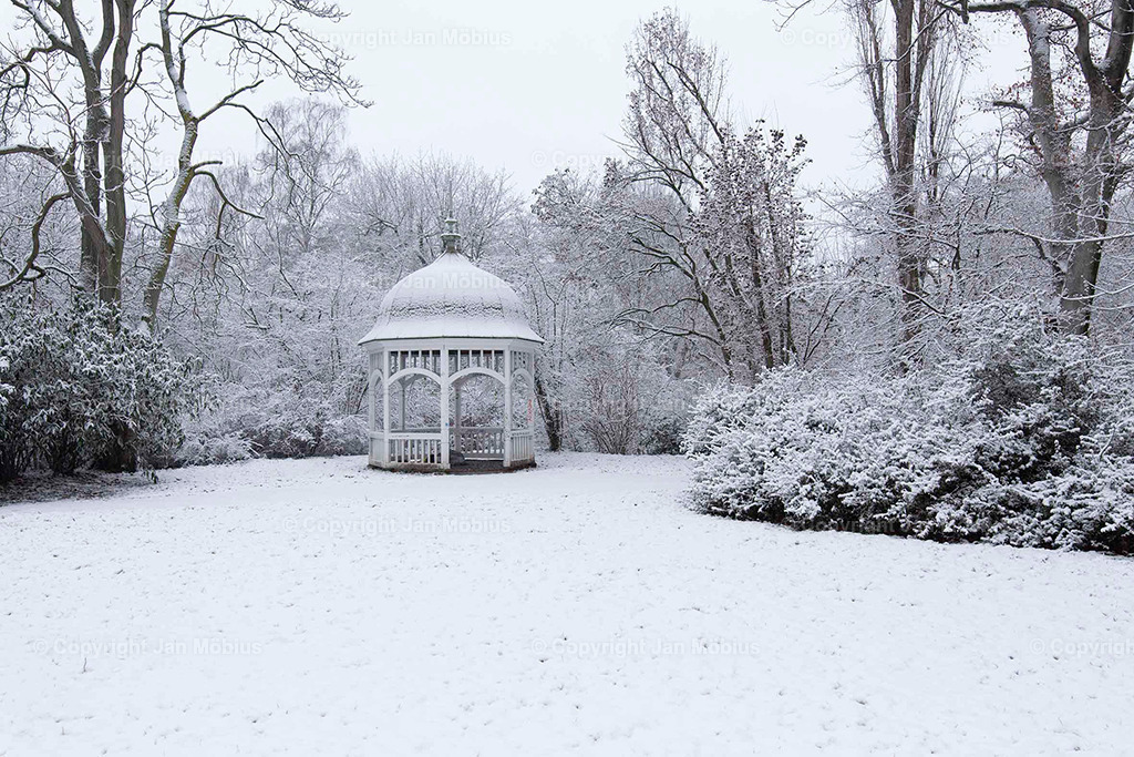 Johanna-Park | Der Johanna-Park in Leipzig verbindet Ruhe, Natur und Citynähe – ideal für Spaziergänge, Entspannung und Ausblicke auf die Stadtkulisse. - Realisiert mit Pictrs.com
