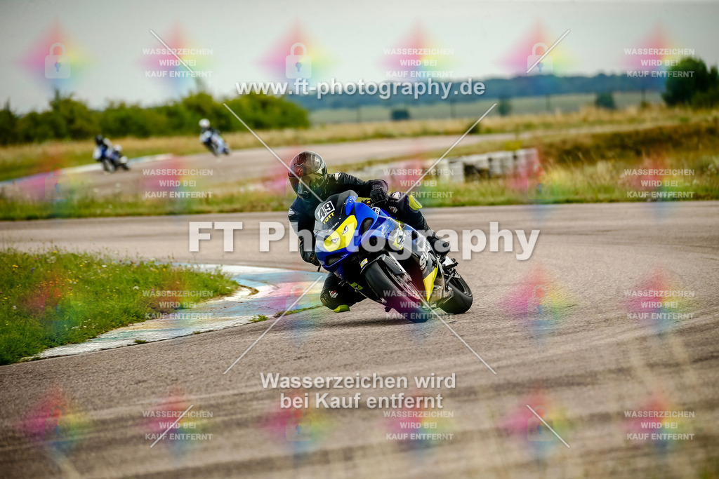 Chambley Juli-2154 | Hier findet Ihr Bilder von Touristenfahrten auf der Nürburgring Nordschleife oder von anderen Veranstaltungen die ich besucht habe. Viel Spass beim Durch Schauen 