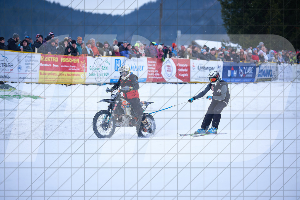 11. Holzknecht Skijöring | Skijöring am 24.01.2026: 11. Holzknecht Skijöring in Gosau am Dachstein, Oberösterreich, ÖsterreichFoto: © 2026 Martin Bihounek | mb-creative.eu